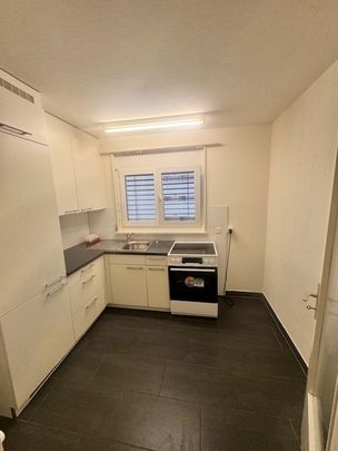 C'est beau et pratique! 1.5 p. 2ième à louer rue du Jura 3 Delémont - Photo 1