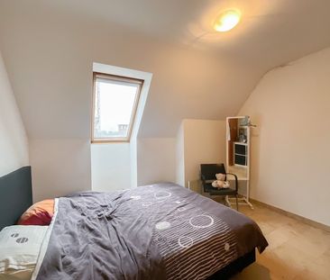 Ruim appartement met twee slaapkamers en hobbykamer nabij centrum B... - Foto 3