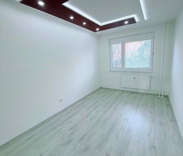 PLUS REALITY | Priestranný trojizbový byt s lodžiou v meste Dunajsk... - Photo 4