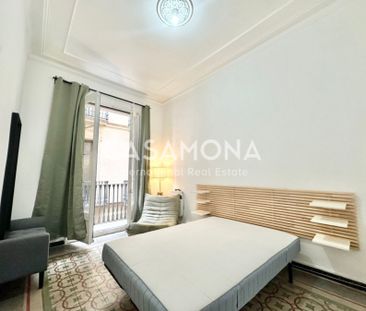 Bright Double Room in Fully Female Co-Living Apartment in Gothic Qu... - Photo 4