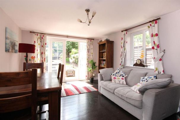 3 bedroom house to rent - Photo 1