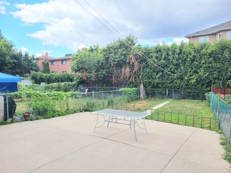 For Lease - 52 Franel Crescent, Toronto, Ontario - Photo 5