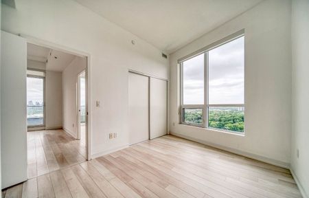 For Lease - 117 McMahon Drive Unit# 2102, Toronto, Ontario - Photo 5