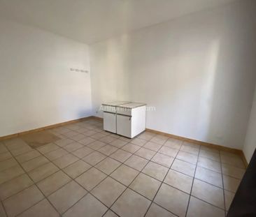 Location Appartement 4 pièces 66 m2 à Aubagne - Photo 4