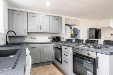 6 bedroom house to rent - Photo 4