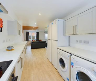 6 bedroom house to rent - Photo 4