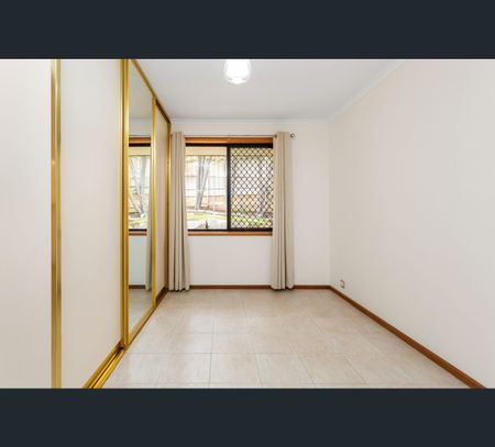 9 Sylvaner Ct, Reynella East, SA 5161 - Photo 5