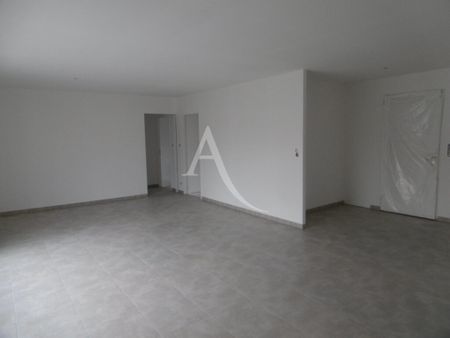 Location Maison 4 pièces 88m² - Photo 2