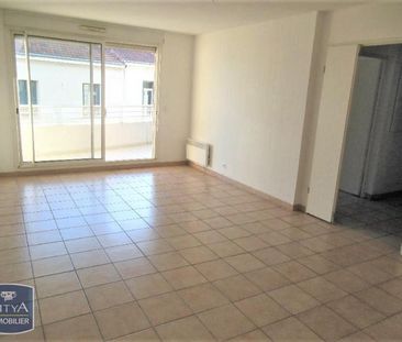 Location Appartement 4 pièces 85m² MARSEILLE 5ème - Photo 1