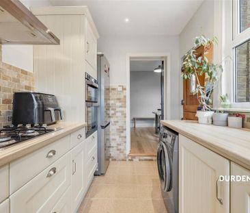 2 bedroom terraced house to rent - Photo 3