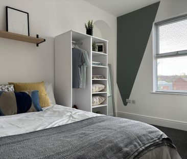 1 bedroom in a house share to rent - Photo 4