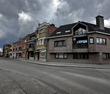 Appartement met 2 slaapkamers en terras te Lokeren - Nabij Station - Foto 1