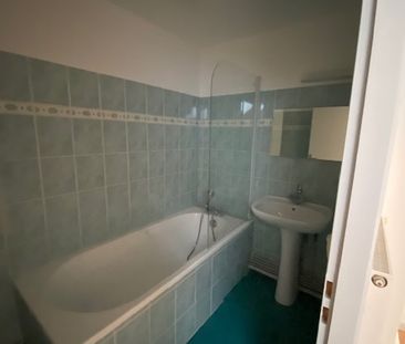 Location Appartement 3 pièces 53m² - Photo 6