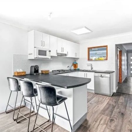 Seven Hills - Photo 3