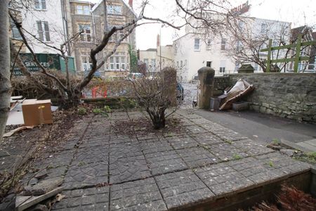 West Park, Clifton, BS8 - Photo 4