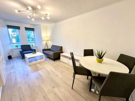 1 bedroom flat to rent - Photo 2