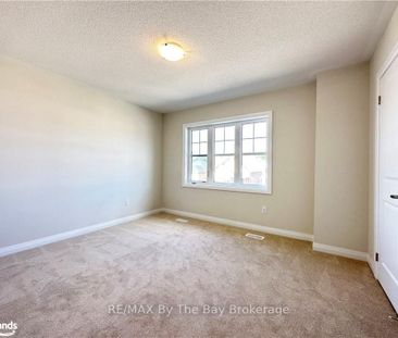 For Lease - 58 NICORT Road, Wasaga Beach, Ontario - Photo 5