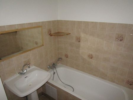 Location Appartement 3 pièces 59m² - Photo 4