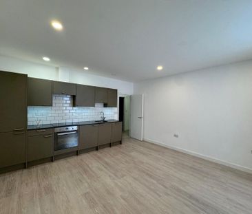 Darwin House, Exeter - Photo 3