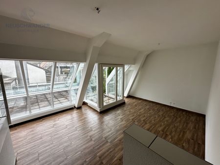 In the city center with a sublime terrace - Photo 4