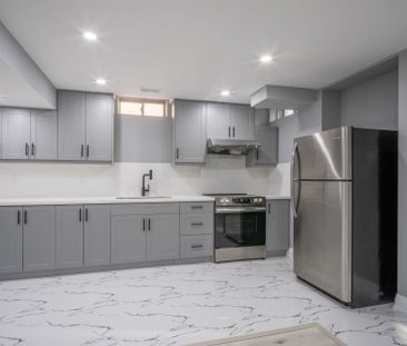 For Lease - 136 Durhamview Crescent, Whitchurch-Stouffville, Ontario - Photo 1