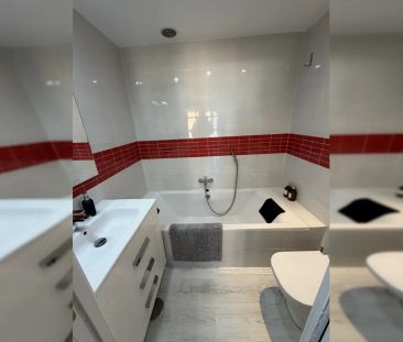 2-bedroom apartment for rent in Valverde, perfect for couples - Photo 2