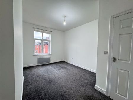 62 Railway Road, Leigh - Photo 3