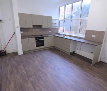 1 bedroom ground floor flat to rent - Photo 4