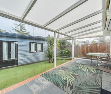 1 bedroom semi-detached bungalow to rent - Photo 5