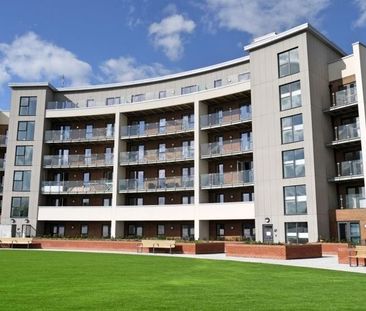 Elstree Way, WD6 1BZ, Borehamwood - Photo 3