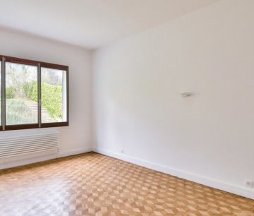 Maison • Marnes-la-Coquette - Photo 3