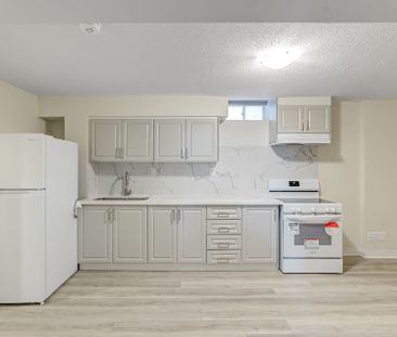 For Lease - 6 Northrop BSMT Avenue, Clarington, Ontario - Photo 6