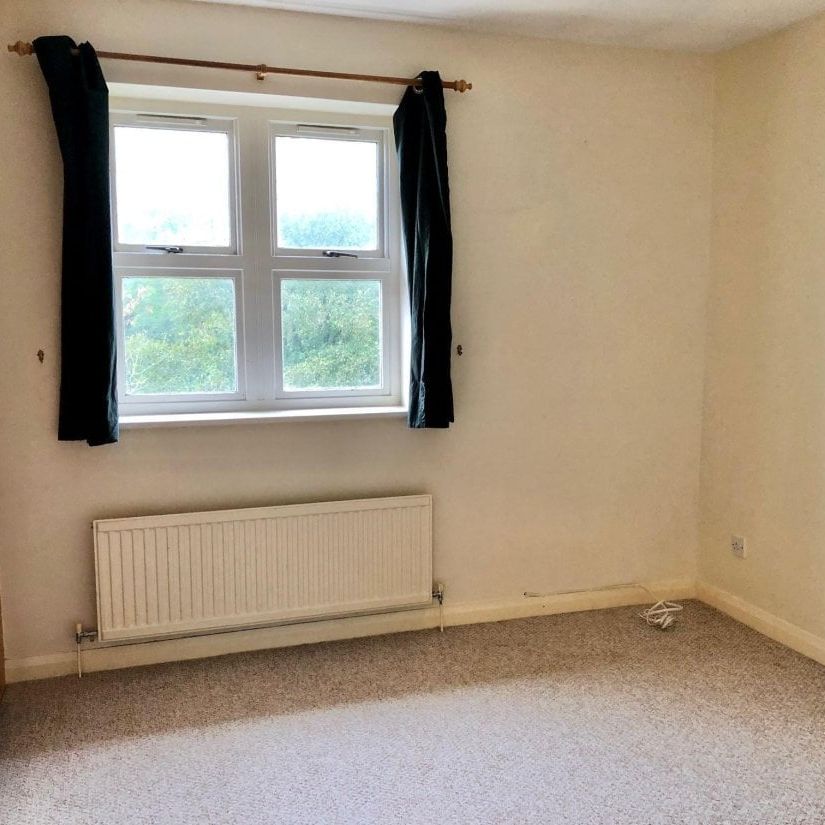 Heol Y Cadno, Thornhill, CARDIFF - Photo 1