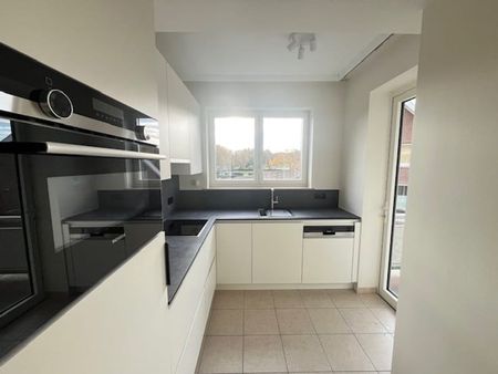 Appartement te huur - Foto 3