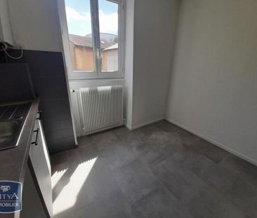 Location Appartement 2 pièces 42m² VILLEFRANCHE SUR SAONE 69400 - Photo 4