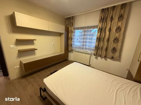Apartament 3 camere de închiriat | Zonă centrală | Etaj 1 - Photo 3