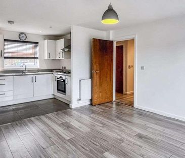 Ruskin Court, Oakridge Road, HP11 - Photo 3