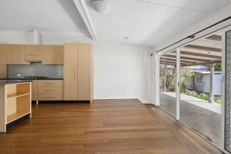 Spacious Family Home in Prime Yass Location - Photo 5