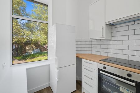 3 Bed Flat, Seven Sisters Road, N15 - Photo 3