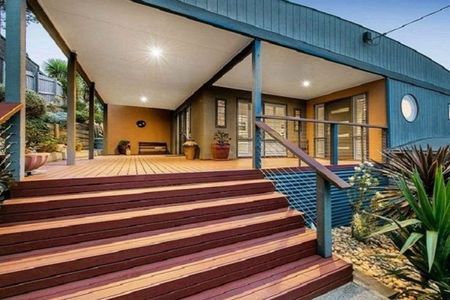 Fully Furnished Split-level Oasis includes Pool Maintenance - Photo 4