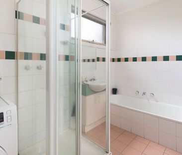Stylish Two-Bedroom Apartment in Prime Box Hill Location - Photo 6