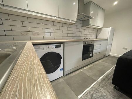 Mitford Road, Armley, LS12 1NF, Leeds - Photo 5