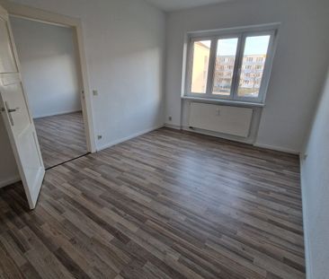 Geräumige zwei Zimmer Wohnung mit Balkon sucht ab sofort Mieter! - Photo 6