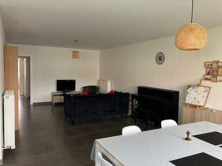 Appartement te huur - Foto 2