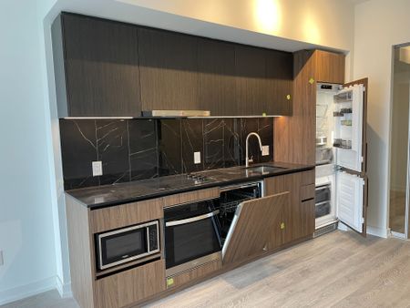 For Lease - 1100 Sheppard Avenue Unit# 1537, Toronto, Ontario - Photo 2