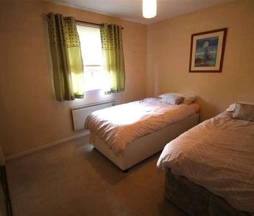 Anderson Court, Bellshill, ML4 - Photo 2