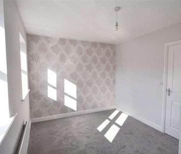 Houghton Close, Asfordby Hill, Melton Mowbray, Leicestershire, LE14 - Photo 4