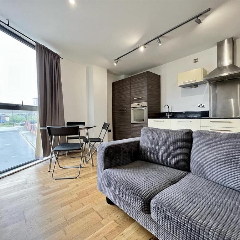 2 bedroom apartment to rent - Photo 1