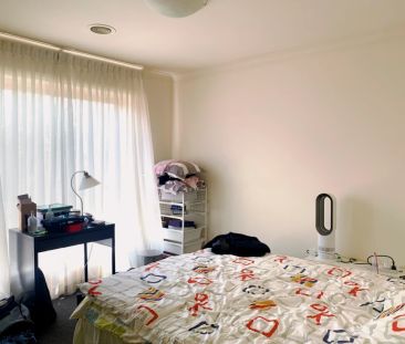 3 Bed, 2 Bath - Photo 3