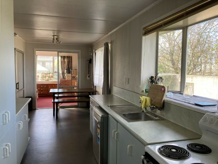 3 Bedroom Home - Photo 2